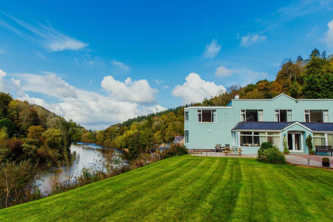 Wye Rapids House Bed & Breakfast Симъндс Ят Екстериор снимка