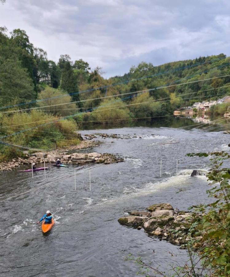 Wye Rapids House Bed & Breakfast Симъндс Ят Екстериор снимка
